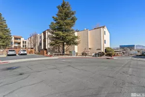 2750 Plumas, Reno, Nevada 89509, 1 Bedroom Bedrooms, ,1 BathroomBathrooms,Residential,Residential,Plumas,250001155