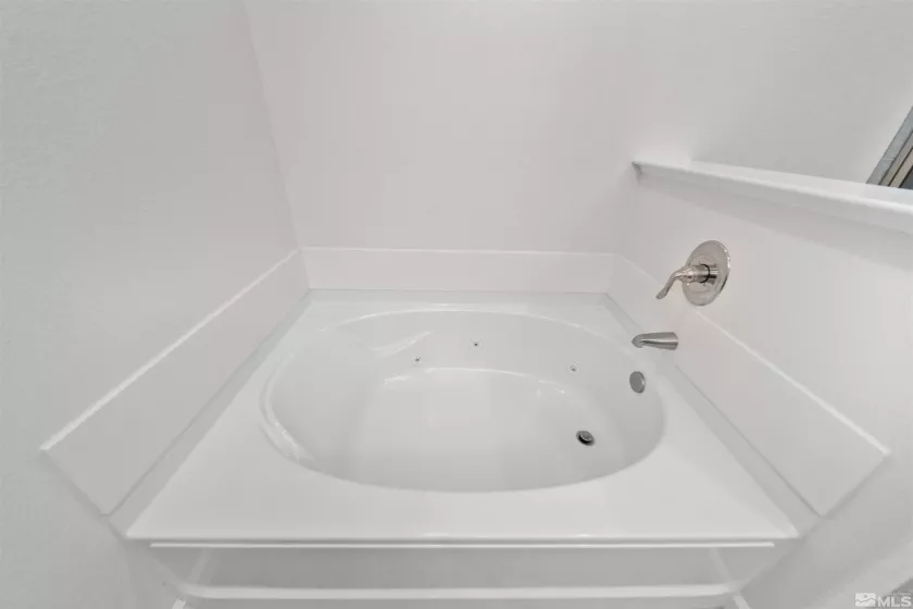 18305 Quarry, Reno, Nevada 89508, 4 Bedrooms Bedrooms, ,2 BathroomsBathrooms,Residential,Residential,Quarry,250004933