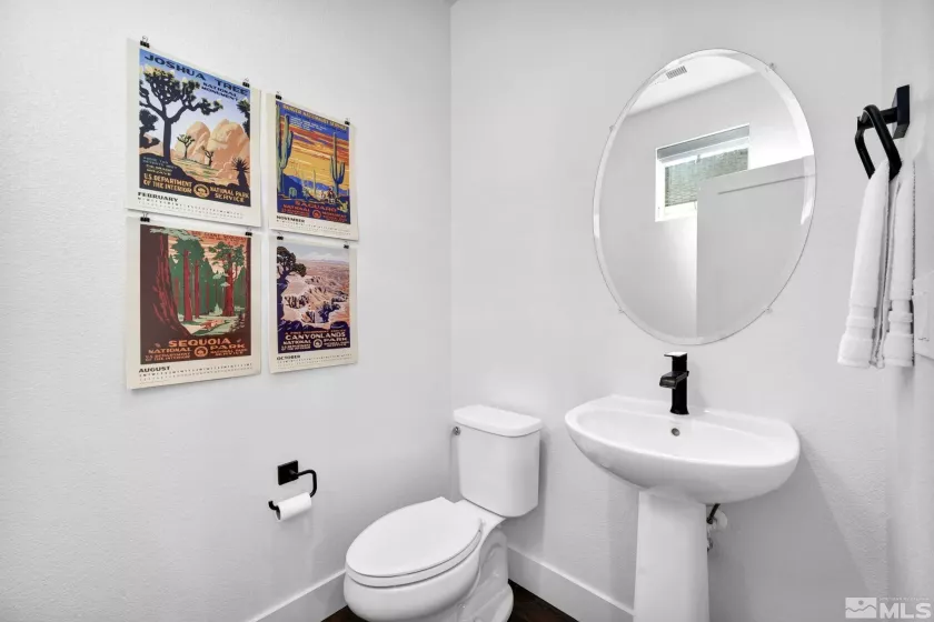 1299 Grove, Carson City, Nevada 89701, 4 Bedrooms Bedrooms, ,4 BathroomsBathrooms,Residential,Residential,Grove,250002102