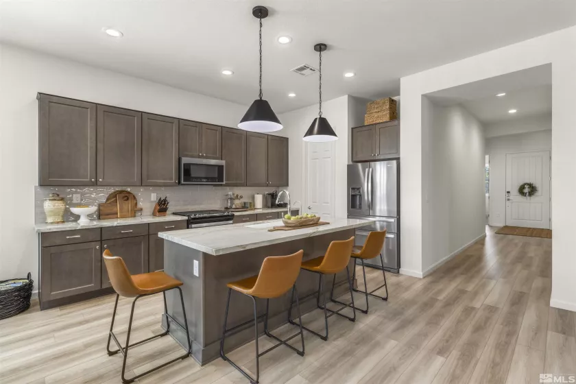 2295 Jagged Peak, Sparks, Nevada 89436, 3 Bedrooms Bedrooms, ,2 BathroomsBathrooms,Residential,Residential,Jagged Peak,250003395