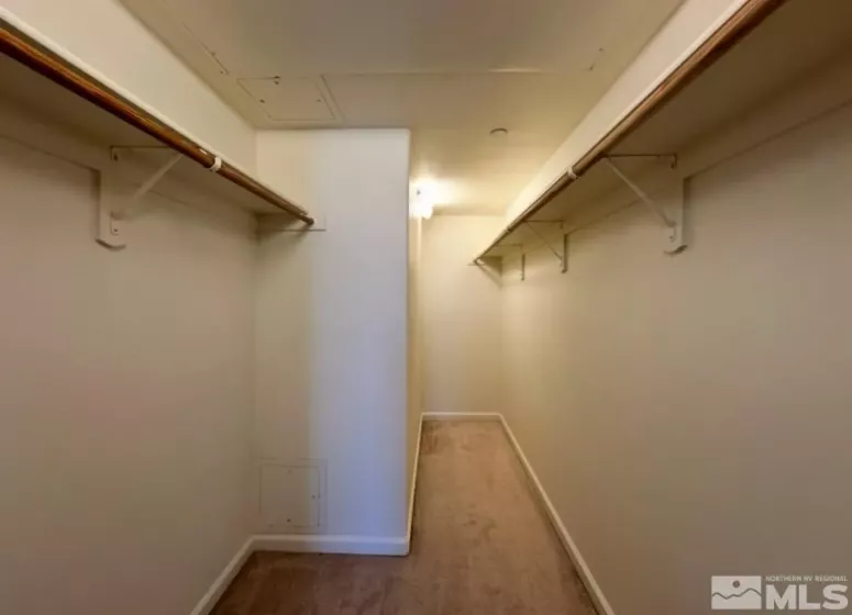 200 2nd, Reno, Nevada 89501, 2 Bedrooms Bedrooms, ,2 BathroomsBathrooms,Residential,Residential,2nd,250001938