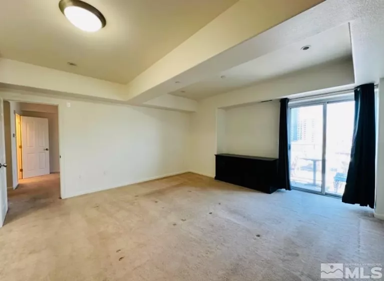 200 2nd, Reno, Nevada 89501, 2 Bedrooms Bedrooms, ,2 BathroomsBathrooms,Residential,Residential,2nd,250001938