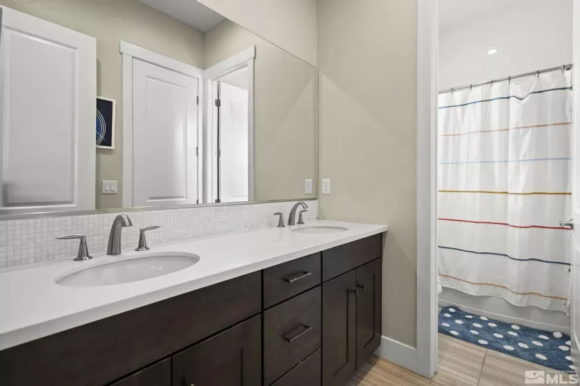 3019 Copper Stone, Reno, Nevada 89521, 3 Bedrooms Bedrooms, ,3 BathroomsBathrooms,Residential,Residential,Copper Stone,250004912