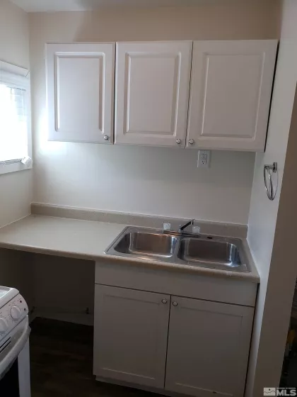 1335 Cornell, Lovelock, Nevada 89419, ,Residential Income,Residential,Cornell,250001755