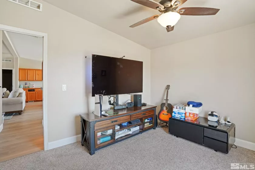 5280 Deodar, Silver Springs, Nevada 89429, 3 Bedrooms Bedrooms, ,2 BathroomsBathrooms,Residential,Residential,Deodar,250005837