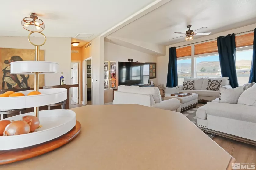 5280 Deodar, Silver Springs, Nevada 89429, 3 Bedrooms Bedrooms, ,2 BathroomsBathrooms,Residential,Residential,Deodar,250005837