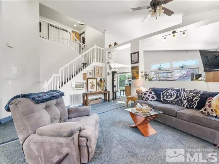 9520 Antelope Creek, Reno, Nevada 89506, 4 Bedrooms Bedrooms, ,3 BathroomsBathrooms,Residential,Residential,Antelope Creek,240008967