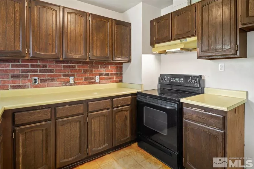 1660 Harold, Reno, Nevada 89503, 3 Bedrooms Bedrooms, ,2 BathroomsBathrooms,Residential,Residential,Harold,250005703
