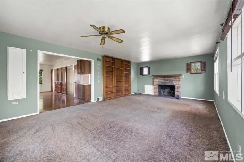 1660 Harold, Reno, Nevada 89503, 3 Bedrooms Bedrooms, ,2 BathroomsBathrooms,Residential,Residential,Harold,250005703