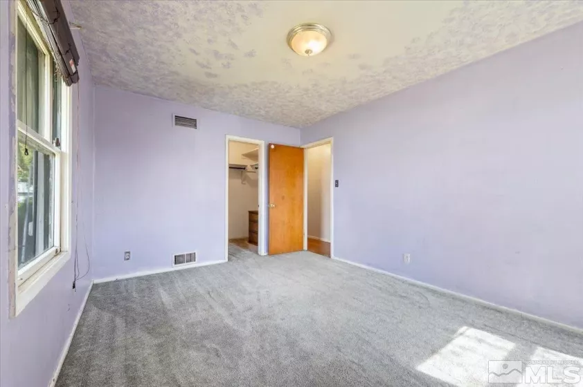 1660 Harold, Reno, Nevada 89503, 3 Bedrooms Bedrooms, ,2 BathroomsBathrooms,Residential,Residential,Harold,250005703