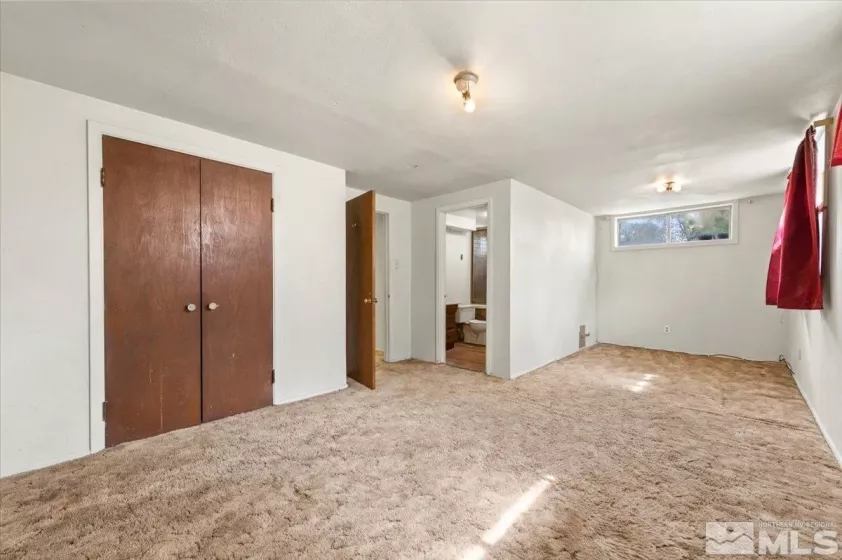 1660 Harold, Reno, Nevada 89503, 3 Bedrooms Bedrooms, ,2 BathroomsBathrooms,Residential,Residential,Harold,250005703