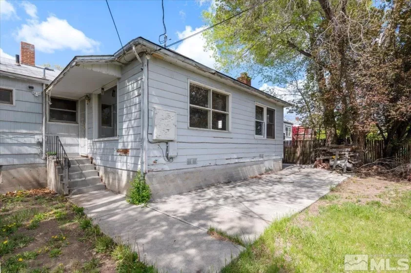 1660 Harold, Reno, Nevada 89503, 3 Bedrooms Bedrooms, ,2 BathroomsBathrooms,Residential,Residential,Harold,250005703