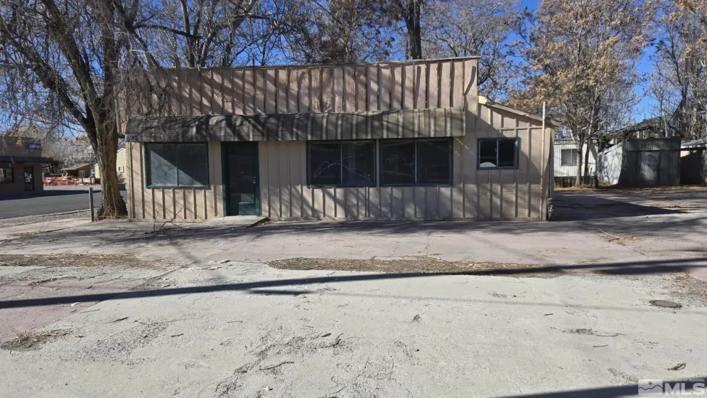 1115 Cornell, Lovelock, Nevada 89419, ,Commercial Sale,Residential,Cornell,250004679