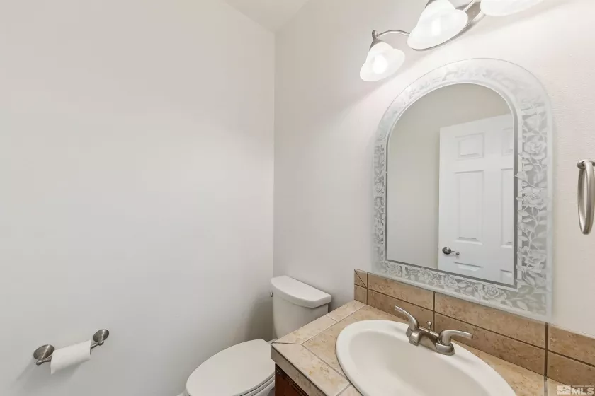 1653 Sunrise Pass, Minden, Nevada 89423, 3 Bedrooms Bedrooms, ,3 BathroomsBathrooms,Residential,Residential,Sunrise Pass,240015613