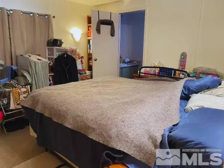 6305 Blackwood, Sun Valley, Nevada 89433, 2 Bedrooms Bedrooms, ,2 BathroomsBathrooms,Residential,Residential,Blackwood,250002777