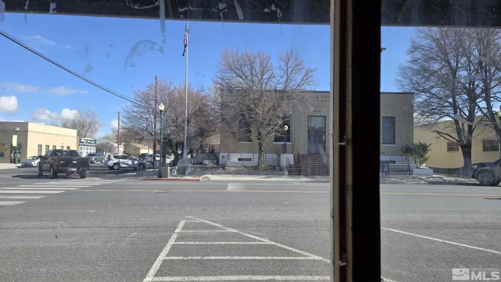 395 Main, Lovelock, Nevada 89419, ,Commercial Sale,Residential,Main,250004013
