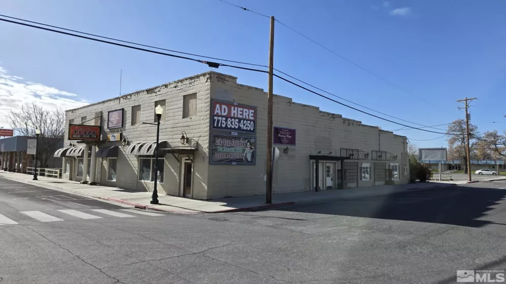 395 Main, Lovelock, Nevada 89419, ,Commercial Sale,Residential,Main,250004013
