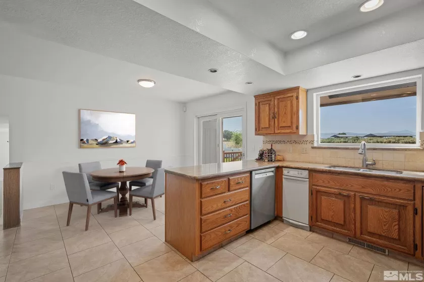 1663 Mackland, Minden, Nevada 89423, 4 Bedrooms Bedrooms, ,3 BathroomsBathrooms,Residential,Residential,Mackland,240010006