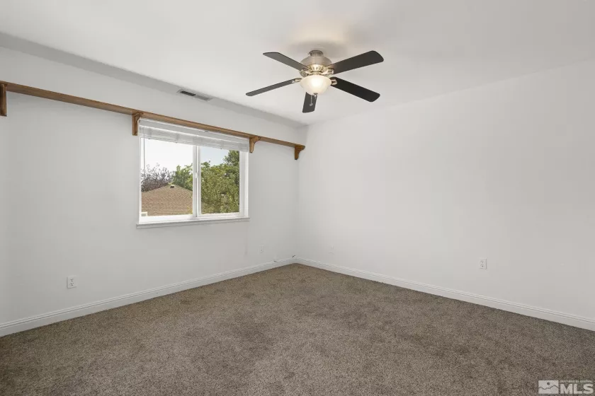 1663 Mackland, Minden, Nevada 89423, 4 Bedrooms Bedrooms, ,3 BathroomsBathrooms,Residential,Residential,Mackland,240010006