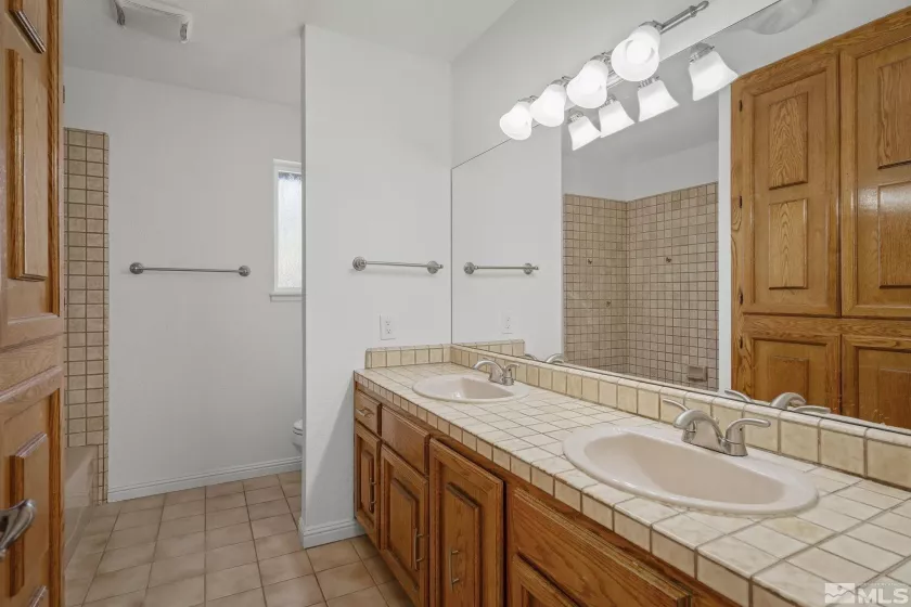 1663 Mackland, Minden, Nevada 89423, 4 Bedrooms Bedrooms, ,3 BathroomsBathrooms,Residential,Residential,Mackland,240010006