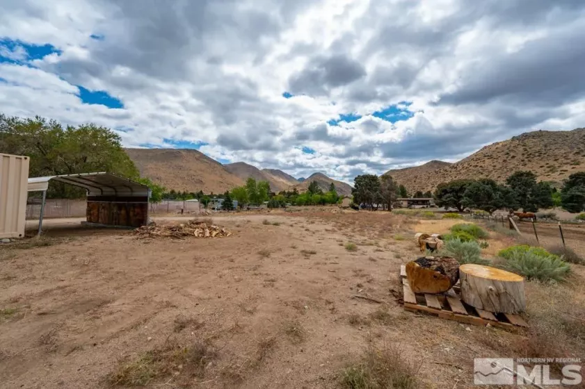 215 Mule Deer, Coleville, Nevada 96107, 3 Bedrooms Bedrooms, ,2 BathroomsBathrooms,Residential,Residential,Mule Deer,240012617