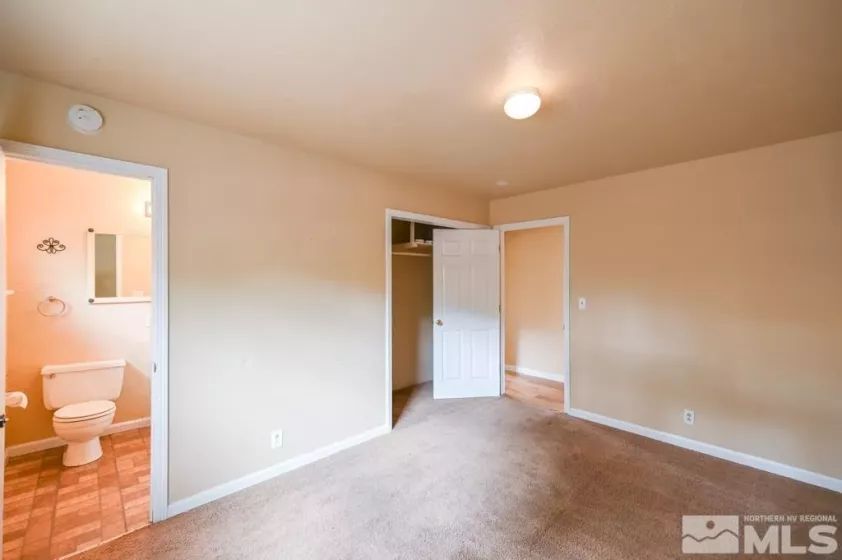 215 Mule Deer, Coleville, Nevada 96107, 3 Bedrooms Bedrooms, ,2 BathroomsBathrooms,Residential,Residential,Mule Deer,240012617