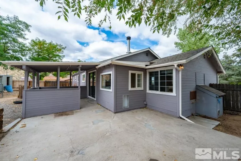 215 Mule Deer, Coleville, Nevada 96107, 3 Bedrooms Bedrooms, ,2 BathroomsBathrooms,Residential,Residential,Mule Deer,240012617