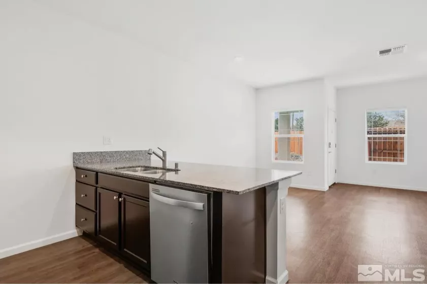 520 Autumn Breeze, Reno, Nevada 89511, 3 Bedrooms Bedrooms, ,3 BathroomsBathrooms,Residential,Residential,Autumn Breeze,250003631