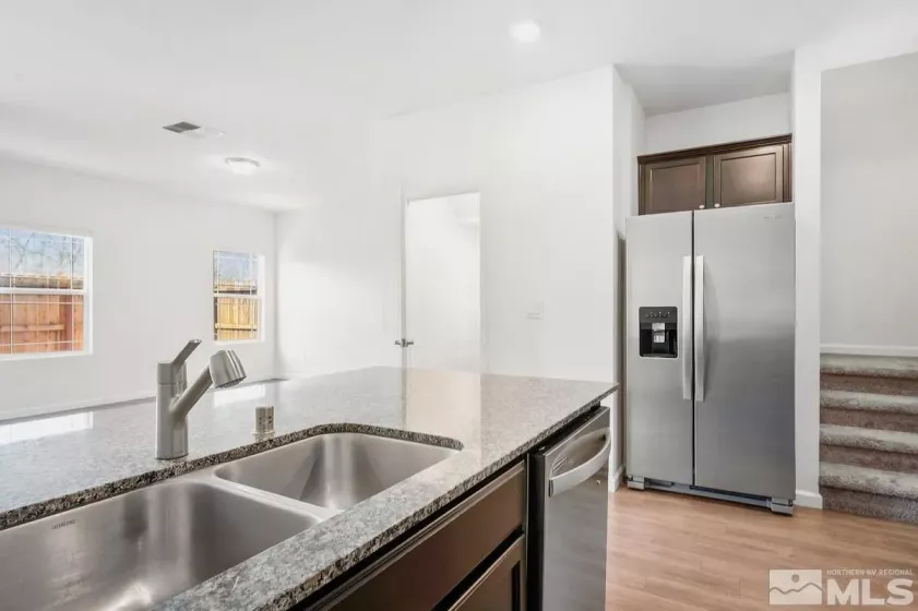 520 Autumn Breeze, Reno, Nevada 89511, 3 Bedrooms Bedrooms, ,3 BathroomsBathrooms,Residential,Residential,Autumn Breeze,250003631