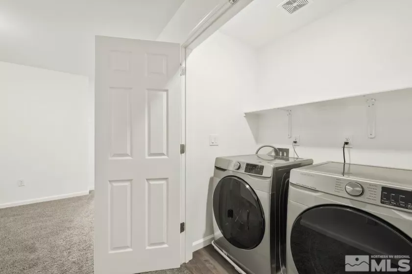 520 Autumn Breeze, Reno, Nevada 89511, 3 Bedrooms Bedrooms, ,3 BathroomsBathrooms,Residential,Residential,Autumn Breeze,250003631