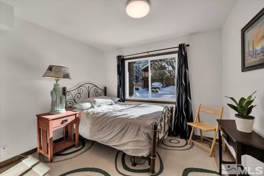 2828 Santa Claus, South Lake Tahoe, California 96150, 5 Bedrooms Bedrooms, ,3 BathroomsBathrooms,Residential,Residential,Santa Claus,250003618