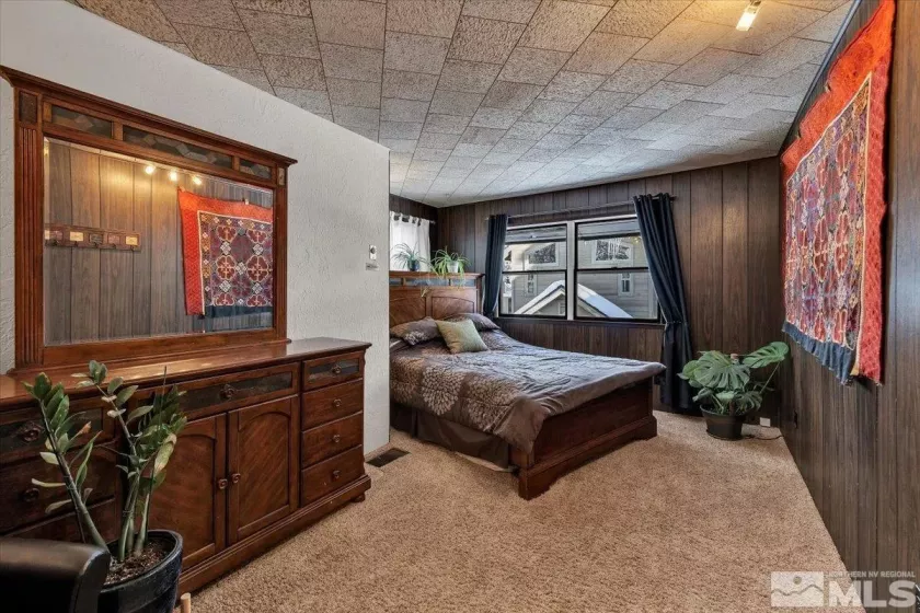 2828 Santa Claus, South Lake Tahoe, California 96150, 5 Bedrooms Bedrooms, ,3 BathroomsBathrooms,Residential,Residential,Santa Claus,250003618