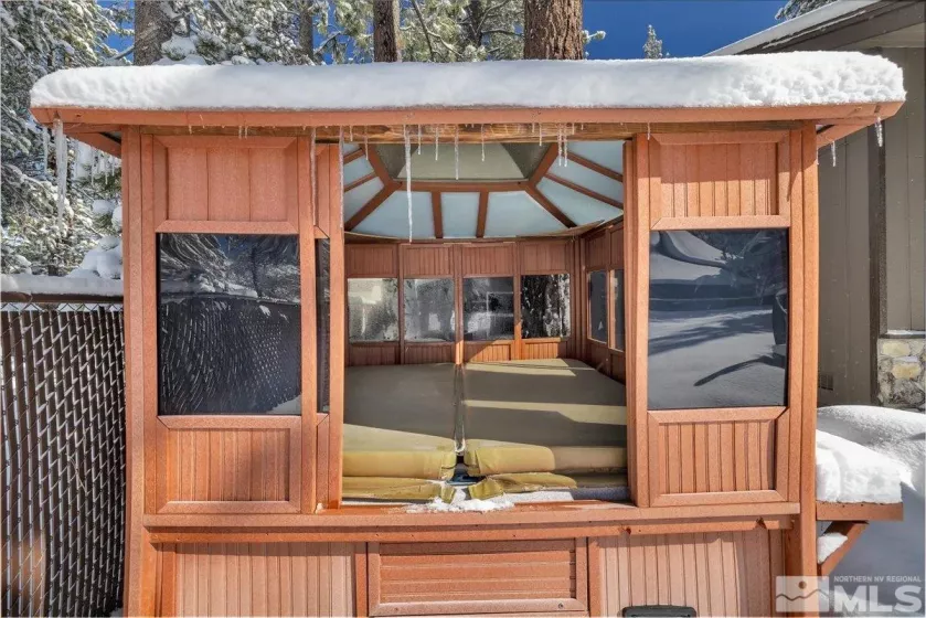 2828 Santa Claus, South Lake Tahoe, California 96150, 5 Bedrooms Bedrooms, ,3 BathroomsBathrooms,Residential,Residential,Santa Claus,250003618