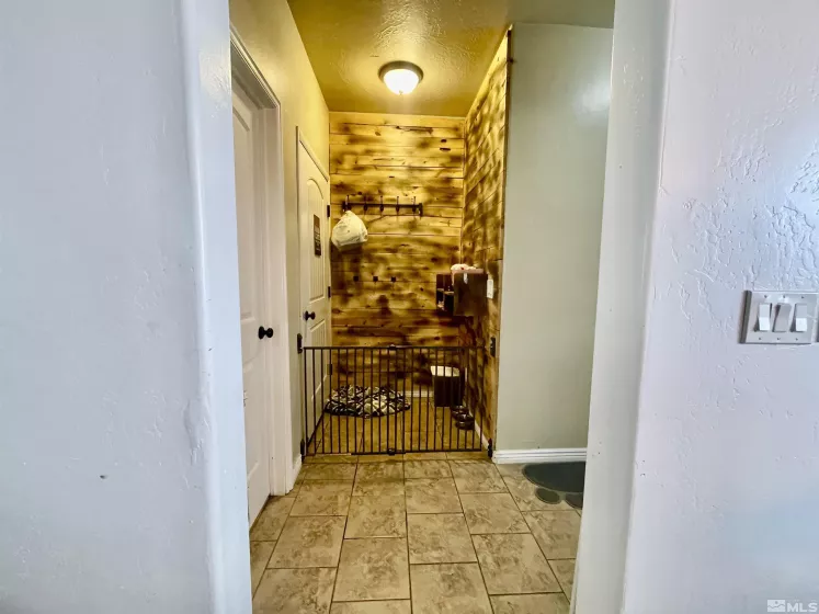 332 Lawndale, Spring Creek, Nevada 89815, 5 Bedrooms Bedrooms, ,3 BathroomsBathrooms,Residential,Residential,Lawndale,240007159