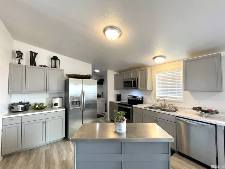 5590 Fremont, Winnemucca, Nevada 89445, 3 Bedrooms Bedrooms, ,2 BathroomsBathrooms,Residential,Residential,Fremont,250005295