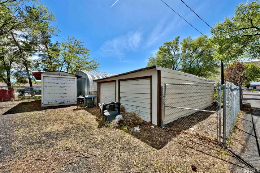 3129 Carson, Carson City, Nevada 89701, ,Commercial Sale,Residential,Carson,240006458