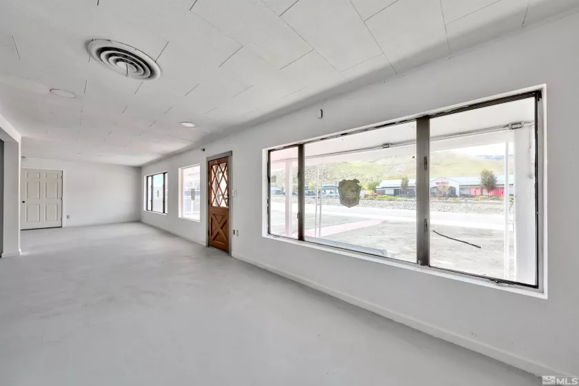 3129 Carson, Carson City, Nevada 89701, ,Commercial Sale,Residential,Carson,240006458