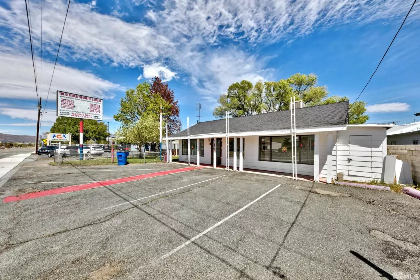 3129 Carson, Carson City, Nevada 89701, ,Commercial Sale,Residential,Carson,240006458