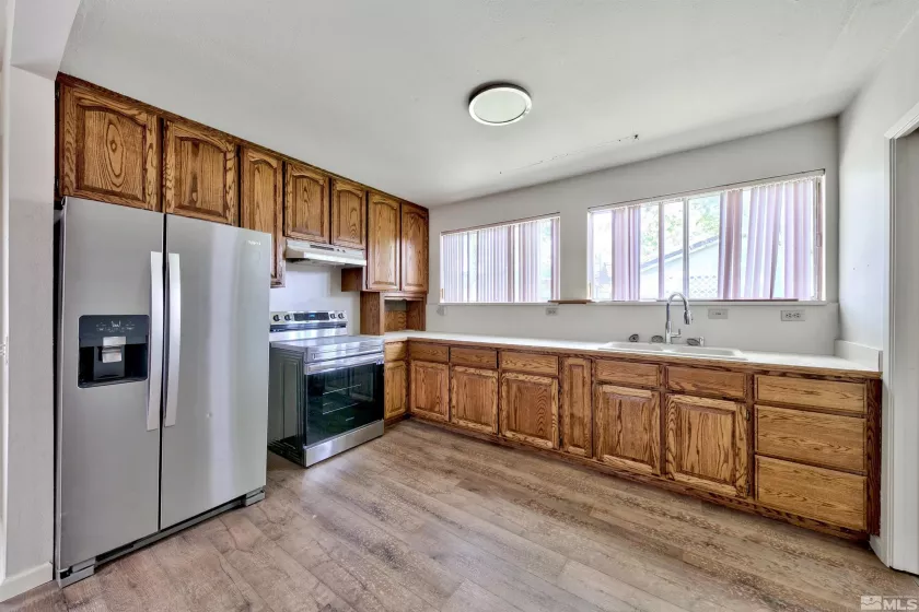 3129 Carson, Carson City, Nevada 89701, ,Commercial Sale,Residential,Carson,240006458
