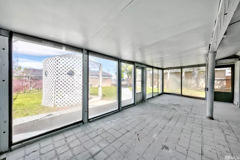 3129 Carson, Carson City, Nevada 89701, ,Commercial Sale,Residential,Carson,240006458