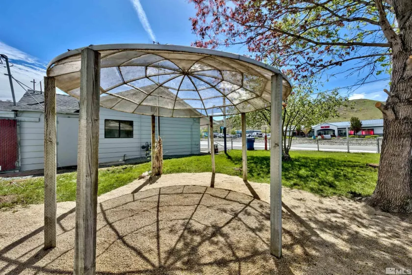 3129 Carson, Carson City, Nevada 89701, ,Commercial Sale,Residential,Carson,240006458