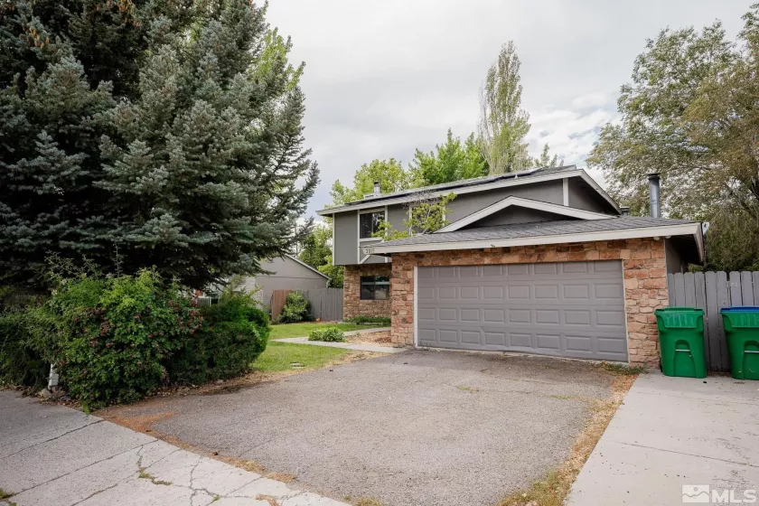2815 Severn, Reno, Nevada 89503, 4 Bedrooms Bedrooms, ,3 BathroomsBathrooms,Residential,Residential,Severn,250004524