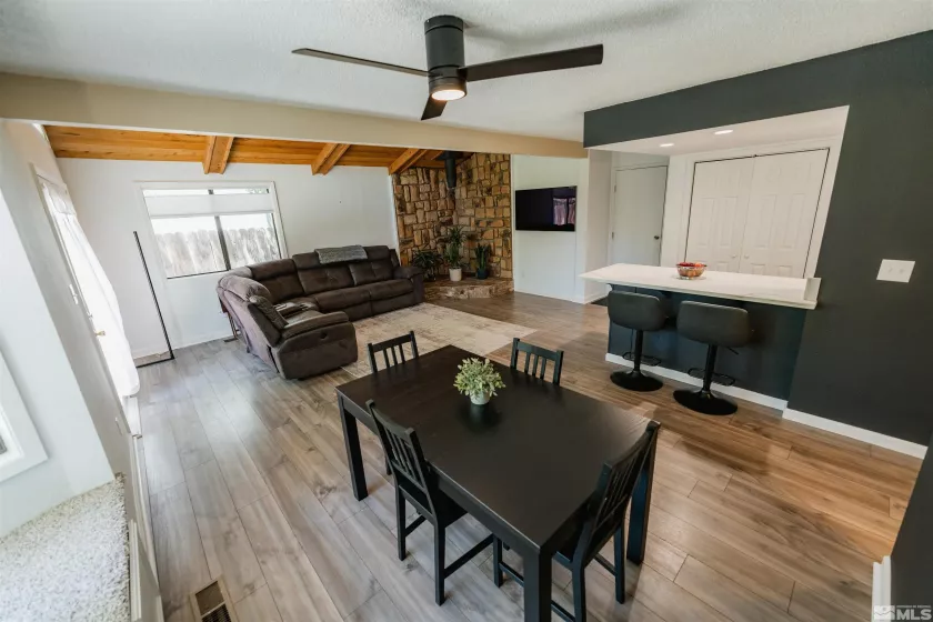 2815 Severn, Reno, Nevada 89503, 4 Bedrooms Bedrooms, ,3 BathroomsBathrooms,Residential,Residential,Severn,250004524