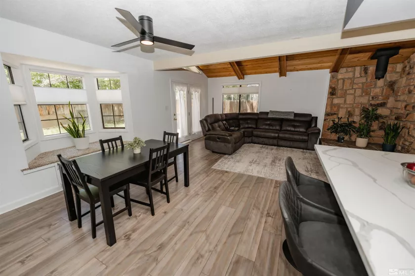 2815 Severn, Reno, Nevada 89503, 4 Bedrooms Bedrooms, ,3 BathroomsBathrooms,Residential,Residential,Severn,250004524