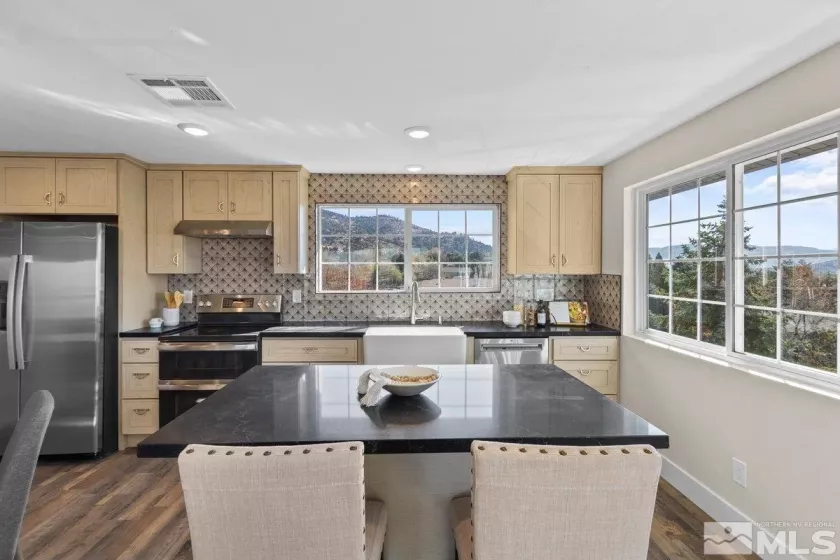 13900 Virginia Foothills, Reno, Nevada 89521, 3 Bedrooms Bedrooms, ,3 BathroomsBathrooms,Residential,Residential,Virginia Foothills,240014304