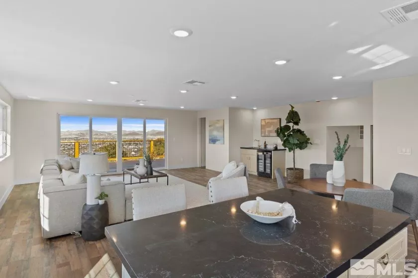 13900 Virginia Foothills, Reno, Nevada 89521, 3 Bedrooms Bedrooms, ,3 BathroomsBathrooms,Residential,Residential,Virginia Foothills,240014304