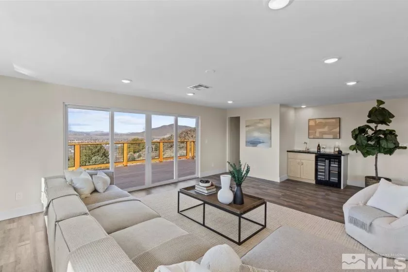 13900 Virginia Foothills, Reno, Nevada 89521, 3 Bedrooms Bedrooms, ,3 BathroomsBathrooms,Residential,Residential,Virginia Foothills,240014304