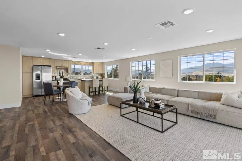 13900 Virginia Foothills, Reno, Nevada 89521, 3 Bedrooms Bedrooms, ,3 BathroomsBathrooms,Residential,Residential,Virginia Foothills,240014304