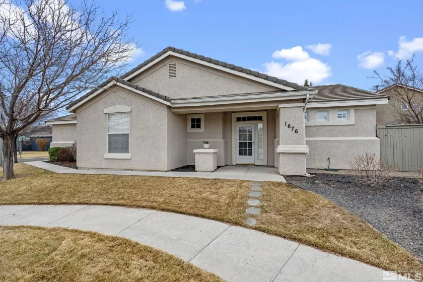 1676 Iron Mountain, Reno, Nevada 89521, 2 Bedrooms Bedrooms, ,2 BathroomsBathrooms,Residential,Residential,Iron Mountain,240010878