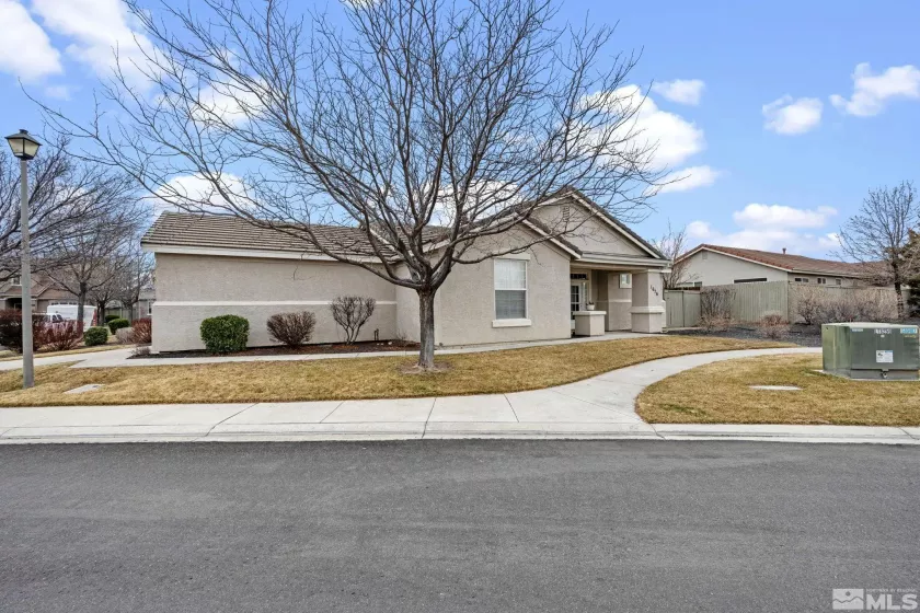 1676 Iron Mountain, Reno, Nevada 89521, 2 Bedrooms Bedrooms, ,2 BathroomsBathrooms,Residential,Residential,Iron Mountain,240010878